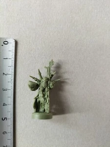VIKING PRIEST MINIATURE(+-1/72 20MM SCALE) LORDS OF RAGNAROK AWAKEN REALMS/P550 - Foto 1 di 1