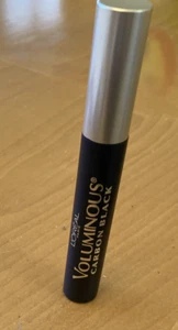 L'ORÉAL VOLUMINOUS CARBON BLACK GREAT VOLUME MASCARA - Bild 1 von 1