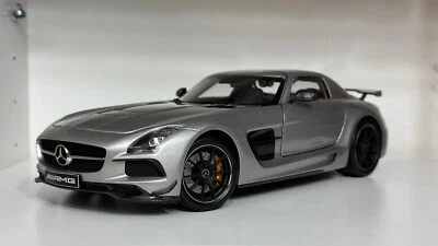 1/18 Minichamps Mercedes Benz SLS AMG Black Series Silver Diecast Limited 300 - Image 1 of 4