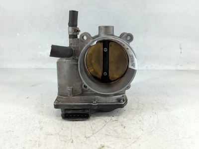 Nissan Titan 2004-2012 carrocería del acelerador YK682 Foto 1 de 4