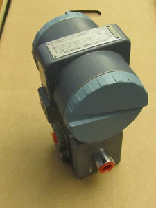 FOXBORO Elektronischer Sender 821GH-ISCH2-M NEU - Bild 1 von 3