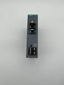 SIEMENS SIMATIC SCALANCE M874-3 3G 6GK5 874-3AA00-2AA2 FS:01 6GK5874-3AA00-2AA2 - Imagen 1 de 6