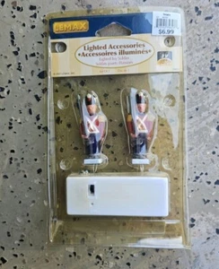 Lemax Weihnachtsdorf Stadt beleuchteter Spielzeugsoldat #74627 nicht mehr produziert 2007 NEU - Bild 1 von 6