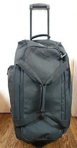 Quicksilver DUFFEL BAG LUGGAGE 125L Surf, Snowboard, Skate Black WHEELED - Picture 1 of 11