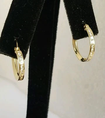 .20 carat 10K Yellow Gold small huggie round Hoop eternity Earring 16 mm long - Image 1 of 4