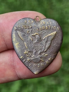 Hickman Kentucky July 4th Celebration Vtg Old Brass Heart Shape Pendant Charm - Picture 1 of 8