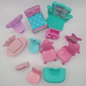 Disney Minnie Mouse & Minnie Mouse Bow Sweet Home & Shop Replacement Furniture  - Picture 1 of 15