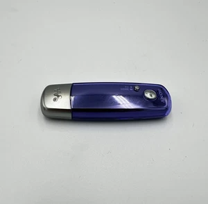 Sony Walkman E005F Digital USB Music Player Violet Purple 2G HTF FM Tuner Radio - Picture 1 of 2
