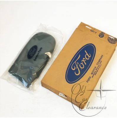 Дверца центральной консоли 1993-1995 Lincoln Mark VIII, ива (F5LY6306024G) новая из старых запасов  - Изображение 1 из 4