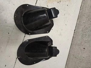 Polaris RMK Edge Shock Tower Covers RH-LH - Foto 1 di 3
