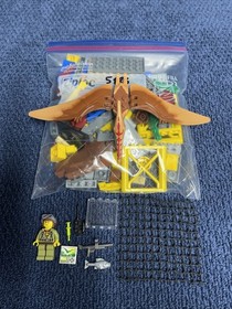 LEGO Dino 5883 Tower Takedown 100% Complete Good Shape