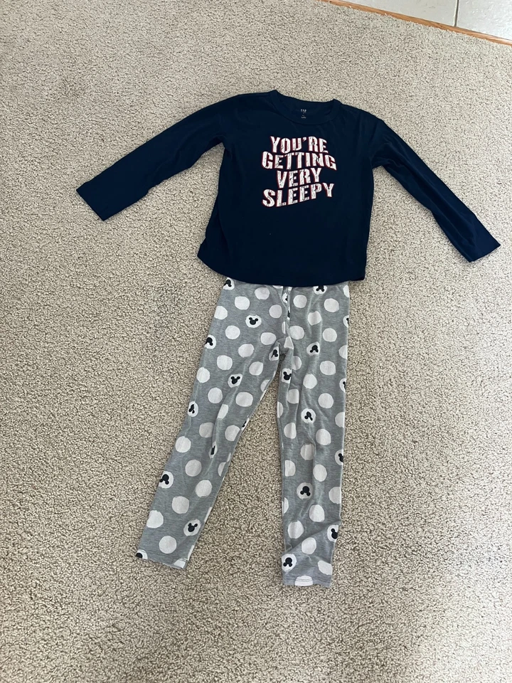 Calça Disney Jr. Mickey Girls tamanho 6 PJ, top PJ é Gap Kids 10 - Imagem 1 de 1