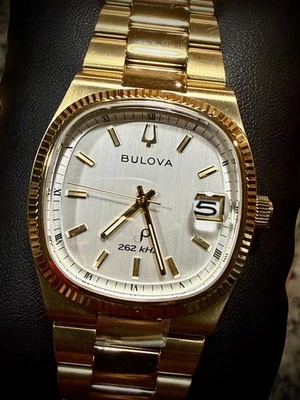 Reloj Bulova Super Seville Dorado 97B223 Foto 1 de 4