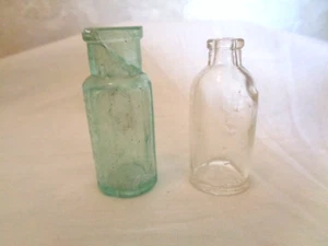 Two Antique Small Bottles: Dr. Seth Arnold & Pyrex II (#6241) - Picture 1 of 10
