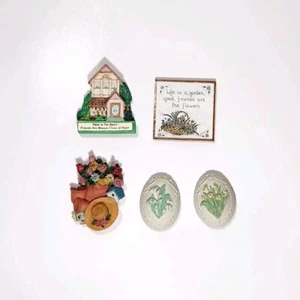 Vintage 5 Lot Kühlschrankmagnete Blumen Freunde Rosen Natur Töpfe Gartenarbeit Deko - Bild 1 von 6