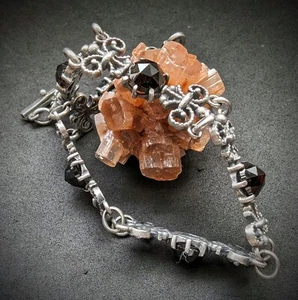 Pulsera granate de diseño vintage 835 plata Austria traje antiguo - Imagen 1 de 5