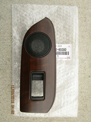 10 - 19 TOYOTA LAND CRUISER PRADO REAR LEFT SIDE POWER WINDOW SWITCH BEZEL TRIM - Image 1 of 4