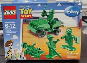 LEGO Toy Story: Army Men on Patrol (7595) damaged carton