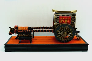 Collectible japanese seven tierd decoration Imperial car @sa0206I51ss - Picture 1 of 11
