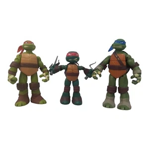 TEENAGE MUTANT NINJA TURTLES FIGURINES ALL IN GREAT CONDITION 2012 AND 2014 - Bild 1 von 4