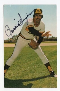 Rollie Fingers San Diego Padres Autographed Postcard Vintage - Picture 1 of 2