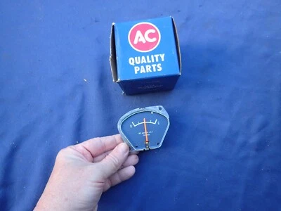 1963-64 Pontiac Tempest, GTO, Le Mans ammeter gauge, NOS! 1502646 amps, amp - Image 1 of 4