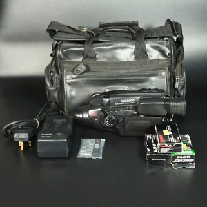 Canon UC2000 E 8mm Camcorder Movie Camera Bundle - Picture 1 of 17