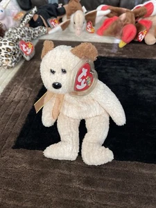 TY Beanie Babies Huggy New With Tags - Picture 1 of 2