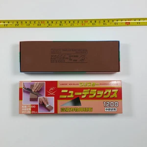 JAPAN made Sharpener Stone LOBSTER DELUXE WATER STONE IG-420 NANIWA-#1200 - Picture 1 of 3