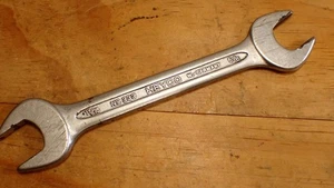 Vintage Heyco Germany 11/16 x 5/8 Inch Open End Spanner no 333 - Picture 1 of 8