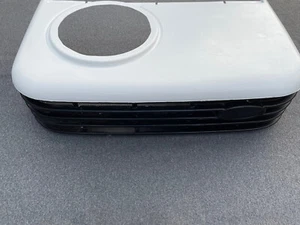 Obudowa agregatu Carrier Xarios 150-200 Osłona górna . - Zdjęcie 1 z 6