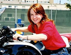 XENA - RENEE O'CONNOR - GABRIELLE 8X10 OFFICIAL CREATION PHOTO #CE-RO19 - Picture 1 of 1