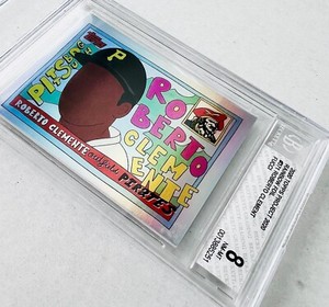 Topps Project 2020 Roberto Clemente Fucci Rainbow Foil SP #371 BGS 8 Low PR