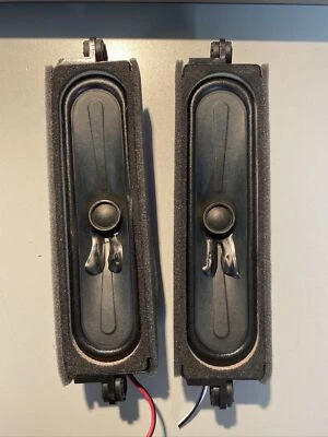 Hitachi LE55A6R9A Speaker Set - Image 1 of 4