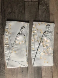LAURA ASHLEY PUSSY Willow Sage Green TIE BACKS Genuine ( PAIR ) MATCHES curtains - Picture 1 of 8