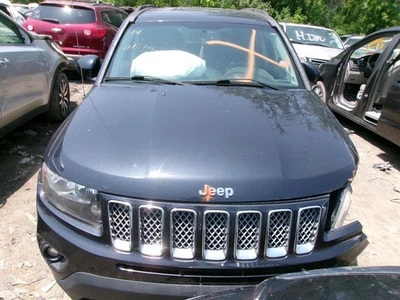 Faro de pasajero estilo clásico halógeno compatible con 12-17 COMPASS 1628705 Foto 1 de 4