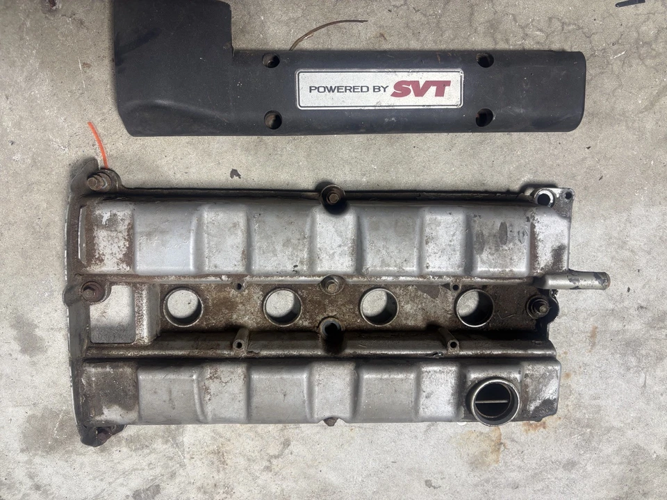 02-04 Ford Focus SVT cubierta de válvula compatible con 2002 2003 2004 OEM Foto 1 de 1