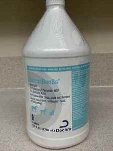 Shampoo for Dogs, Cats and Horses, Gallon - Picture 1 of 4