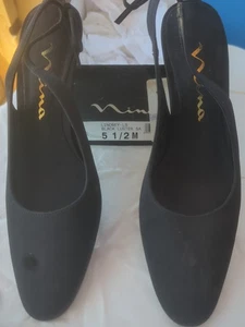 Lindsey -LS Black Luster SA 5 1/2 M - Picture 1 of 8