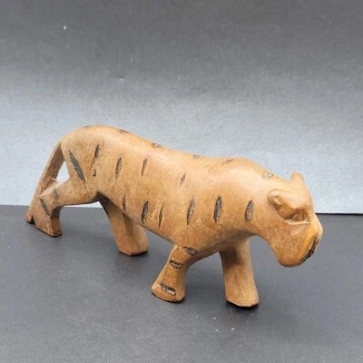 Madera tallada a mano safari animal africano guepardo 7,5" Foto 1 de 4