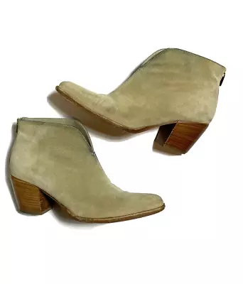 Vince Womens Havana Booties Suede Boots Size 7.5 Cashew Leather Notch Shoes - Image 1 of 4