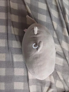 cuddly shark - Picture 1 of 2