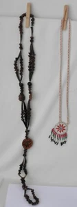 Dos collares aborígenes hechos a mano: cuentas y granos de café, madera y cáscaras de nuez - Imagen 1 de 7