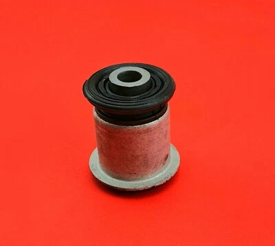 1x Original GM/Chevrolet 13321342 Bearing Bush Control Arm - Image 1 of 4