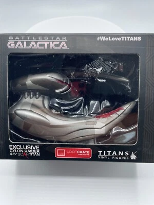 Caja de botín Battlestar Galactica Cyclon Raider 4,5" Scar Titan envío exclusivo Foto 1 de 4