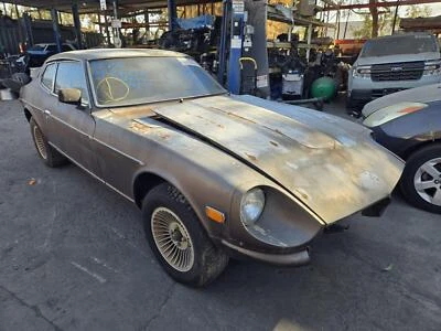 Alternator NISSAN 260Z 74 FAIRLADY Z S30 2+2 DATSUN - Image 1 of 4