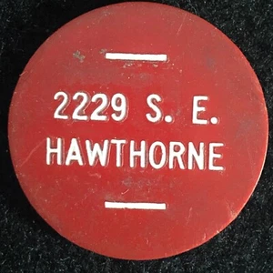 Old Colonial 2229 S.E. Hawthorne Plastic Token 28mm (Unknown / Maverick) - Picture 1 of 3