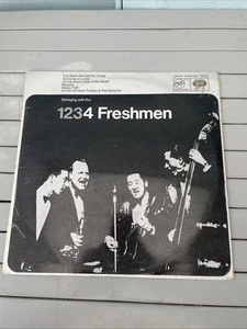 SWINGING WITH THE 1234 FRESHMEN - VINYL LP - Foto 1 di 3