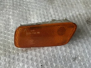 Side Marker Lamp Light L/F Front Driver 1998 Mercedes E-320p HO-153-2P - Picture 1 of 4