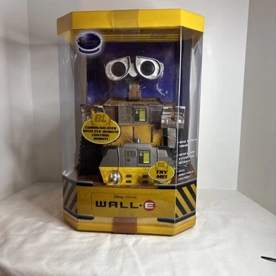 Wall-E remote control toy robot Pixar Disney Store exclusive Tested - Image 1 of 4